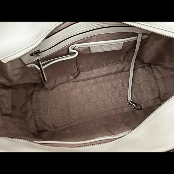 🌹RUNWAY MICHAEL KORS GLSSS/LEATHER BAG                      🌹RARE MK COUTURE BAG - Picture 5 of 15